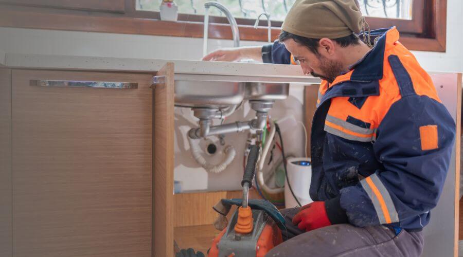 Professional water heater repair in Alexander, IA